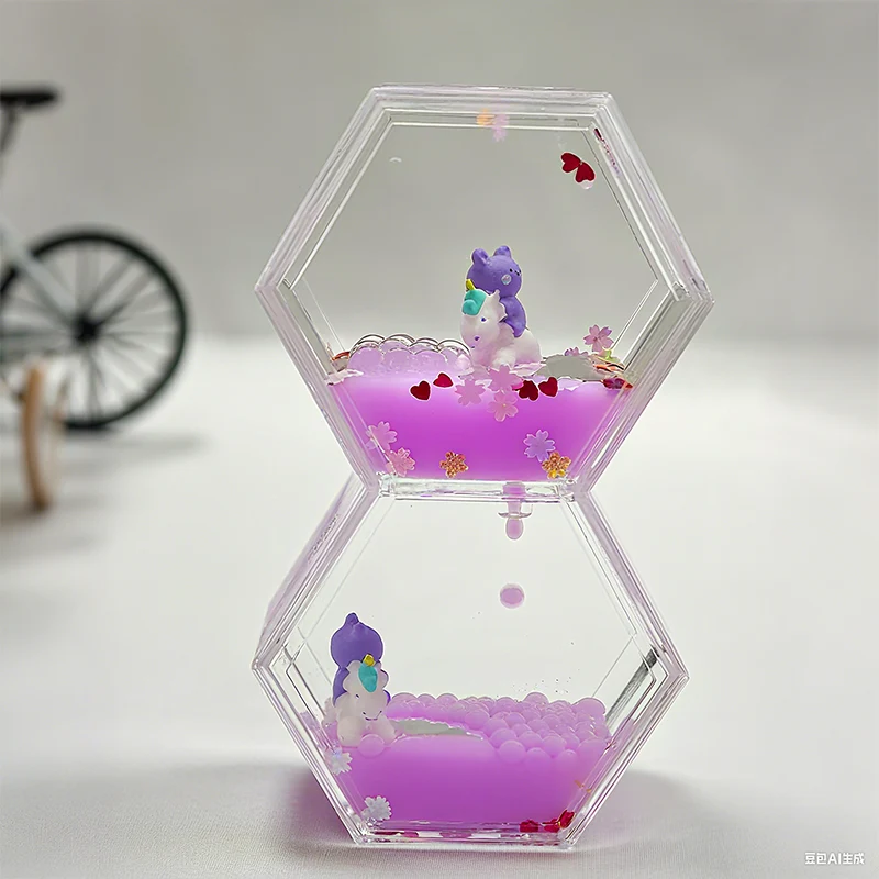 Ornamento de ampulheta líquida em forma de losango duplo
